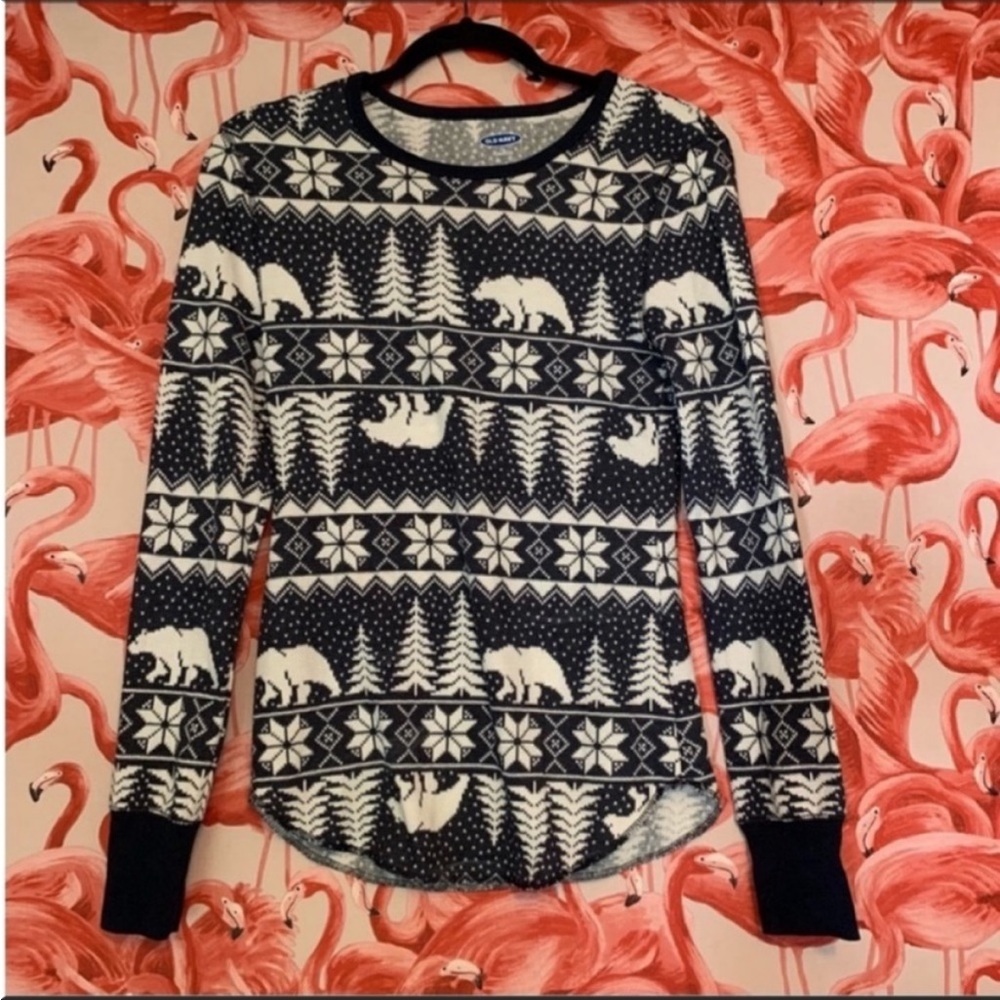 Old Navy Thermal Winter Top Size Medium